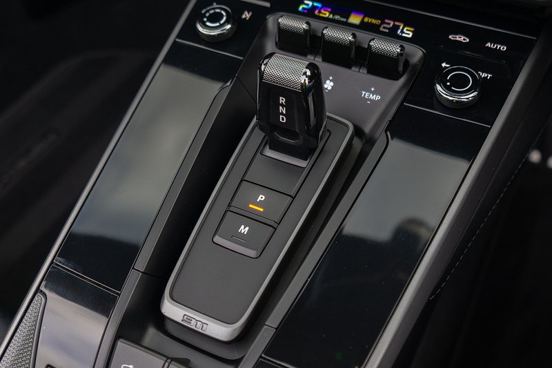 Porsche 911 T 992 Carrera - U1563