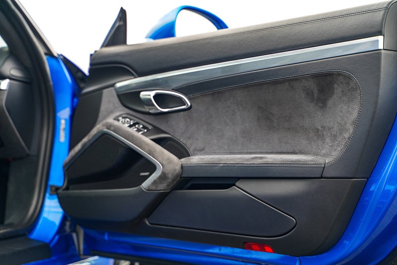 Porsche Cayman 981 GTS - U1566