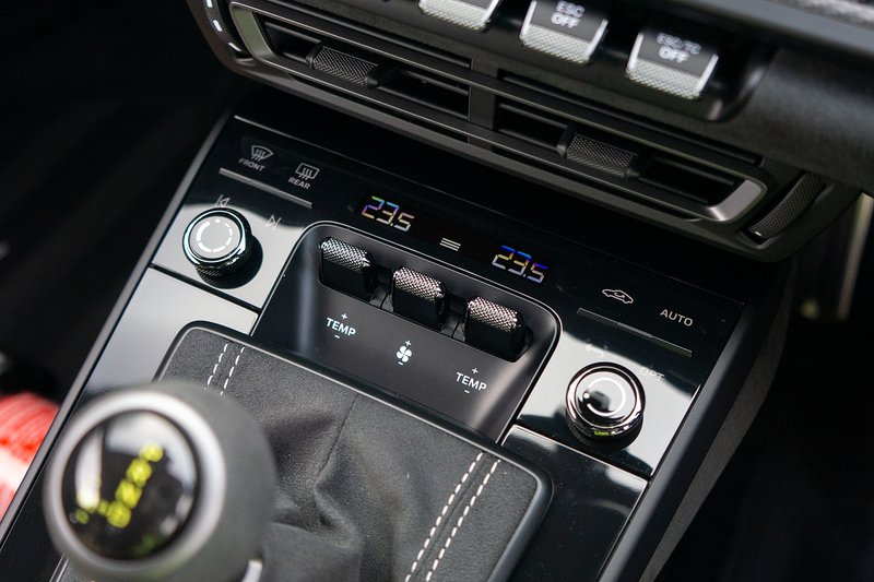 Porsche 911 992 GT3 RS - U1567