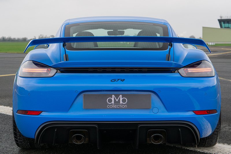 Porsche 718 Cayman GT4 - U1569