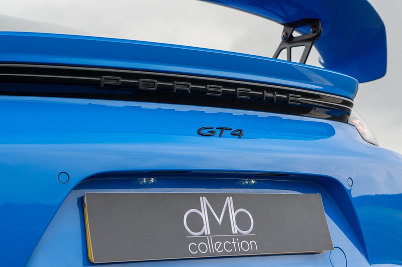 Porsche 718 Cayman GT4 - U1569