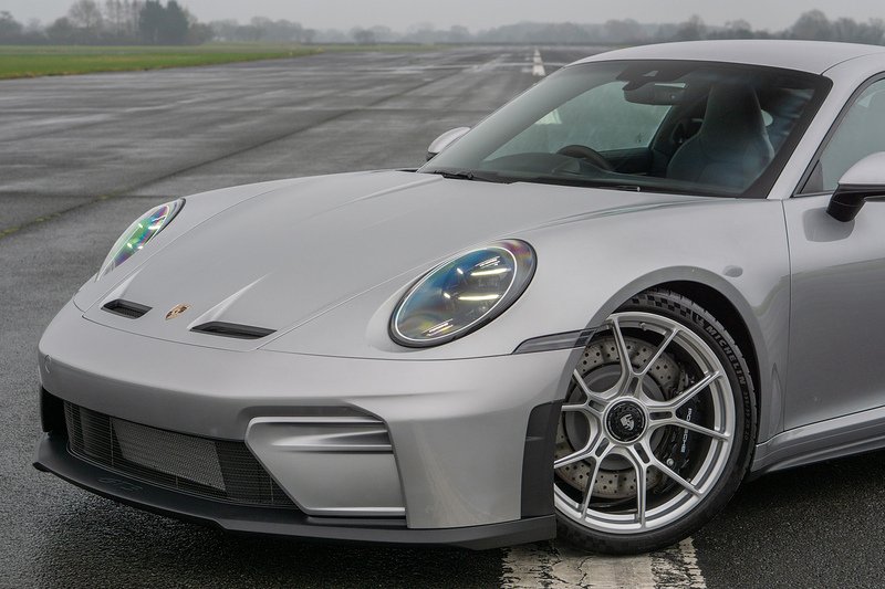 Porsche 911 992.2 GT3 Touring - U1570