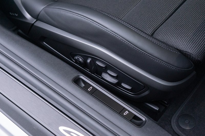 Porsche 911 992.2 GT3 Touring - U1570