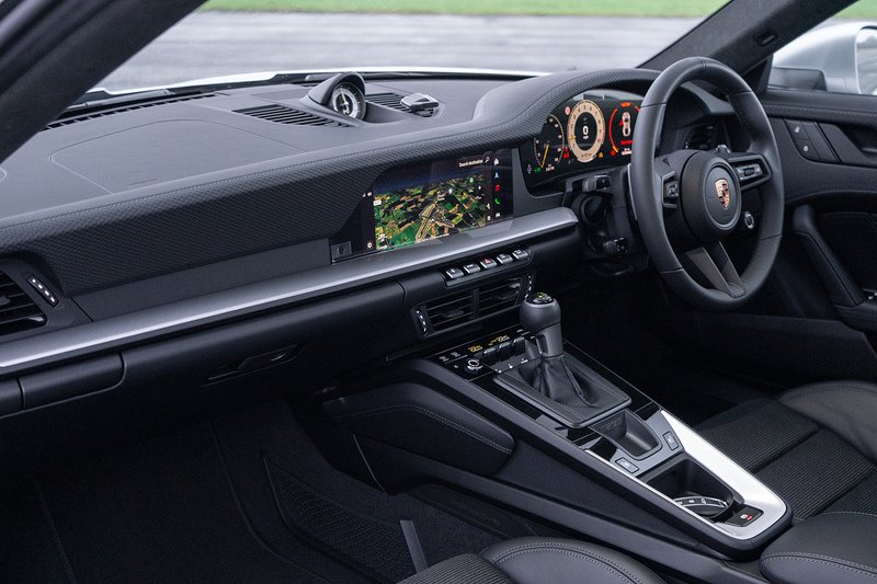 Porsche 911 992.2 GT3 Touring - U1570