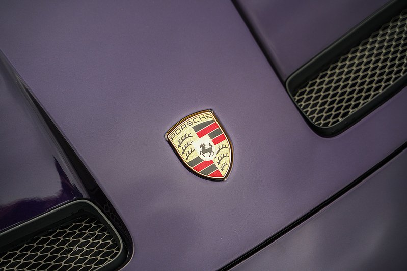 Porsche 911 992 GT3 Touring - U1573