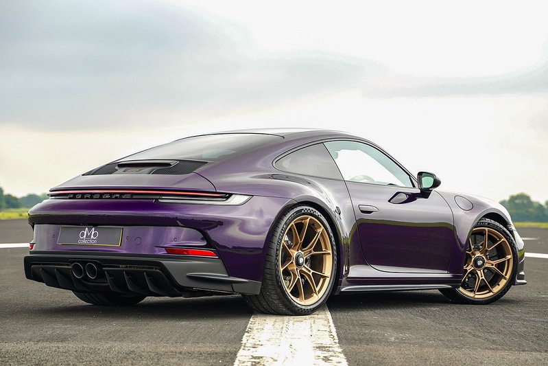 Porsche 911 992 GT3 Touring - U1573