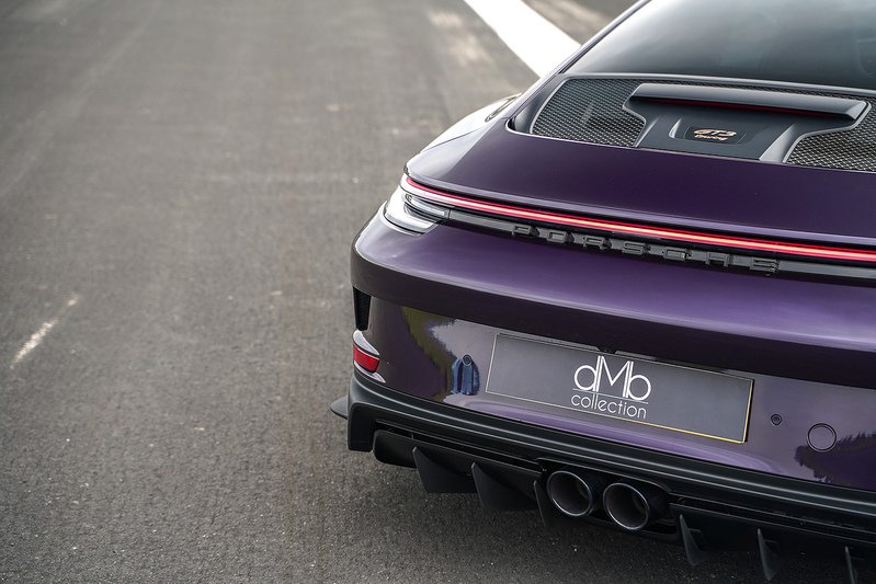 Porsche 911 992 GT3 Touring - U1573