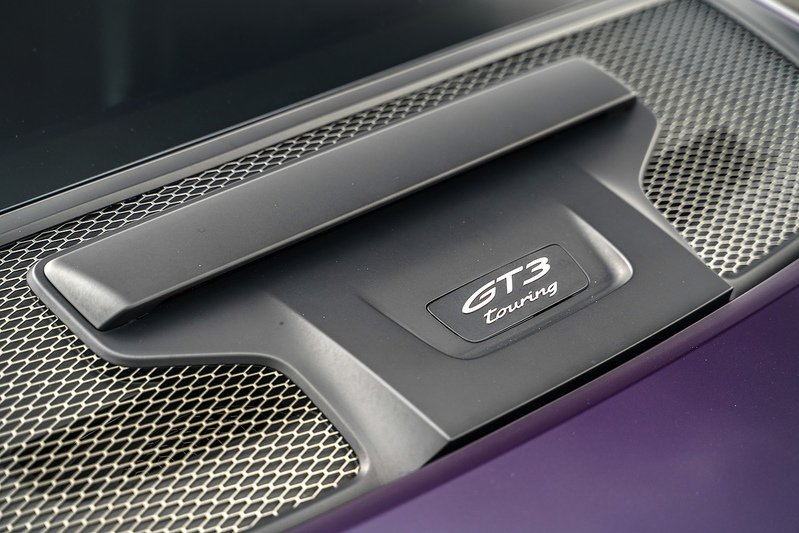 Porsche 911 992 GT3 Touring - U1573