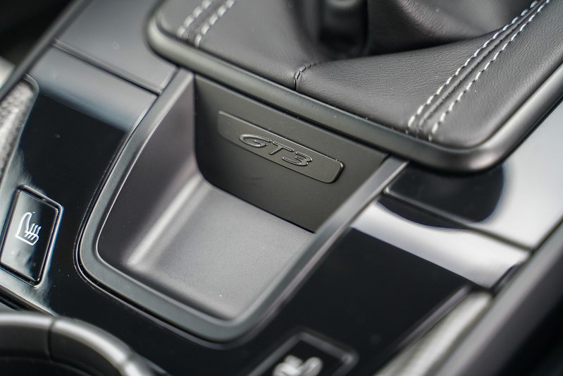 Porsche 911 992 GT3 Touring - U1573