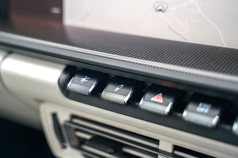 Porsche 911 992 GT3 Touring - U1573