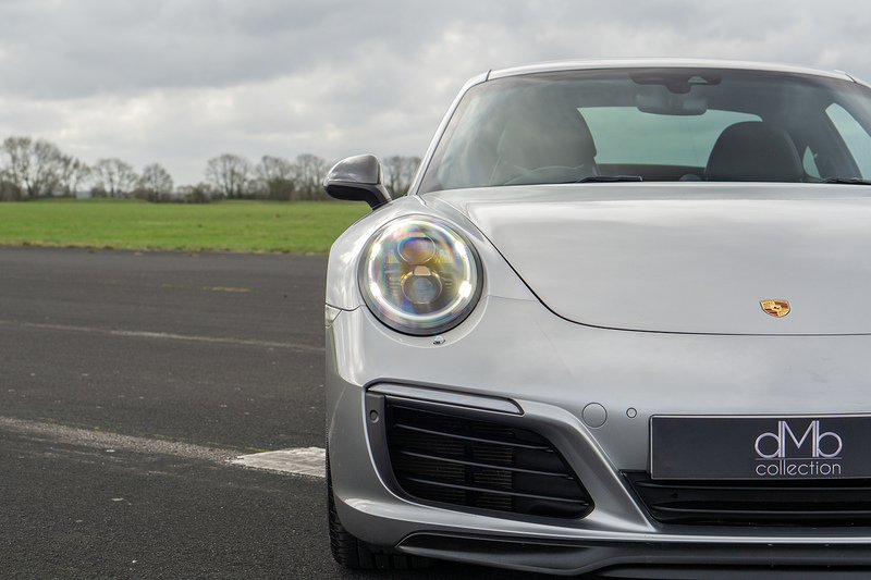 Porsche 911 T 991 Carrera T - U1575