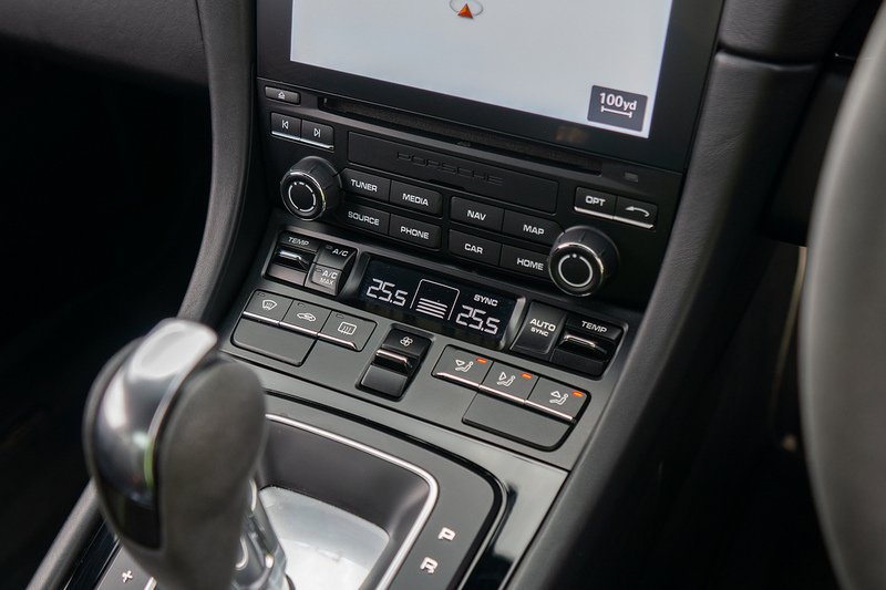 Porsche 911 T 991 Carrera T - U1575