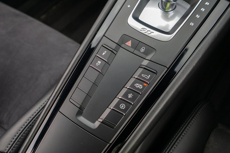 Porsche 911 T 991 Carrera T - U1575