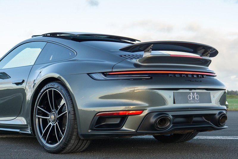 Porsche 911 T 992 Turbo S - U1576