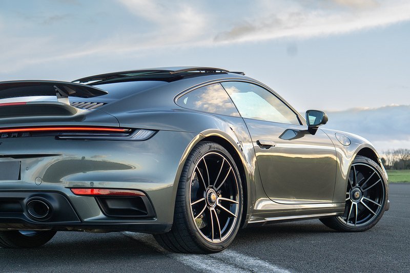 Porsche 911 T 992 Turbo S - U1576