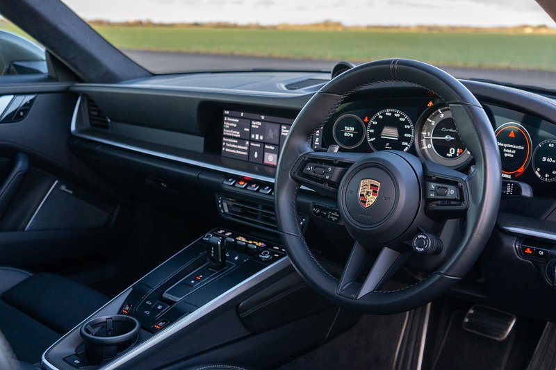 Porsche 911 T 992 Turbo S - U1576