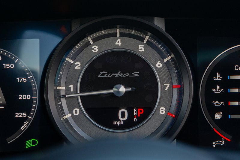 Porsche 911 T 992 Turbo S - U1576