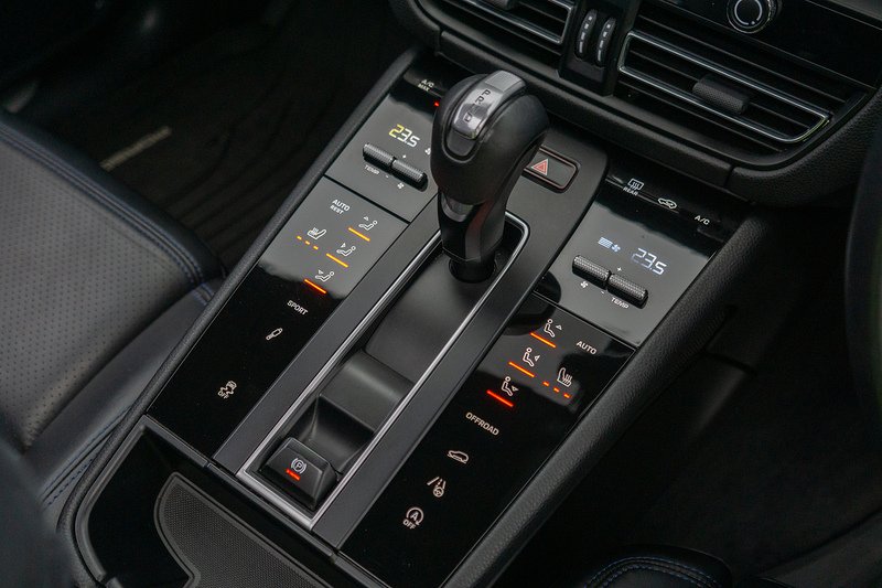 Porsche Macan T V6 S - U1581