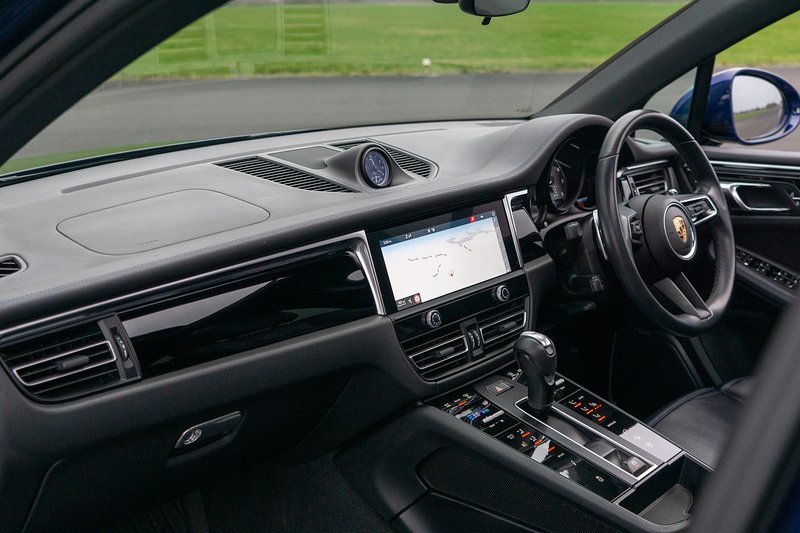 Porsche Macan T V6 S - U1581