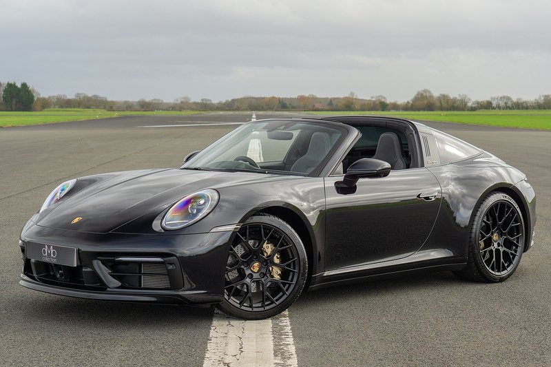 Porsche 911 T 992 4 - U1582