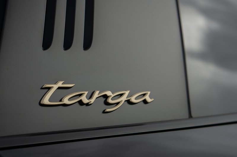 Porsche 911 T 992 4 - U1582