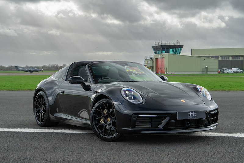 Porsche 911 T 992 4 - U1582