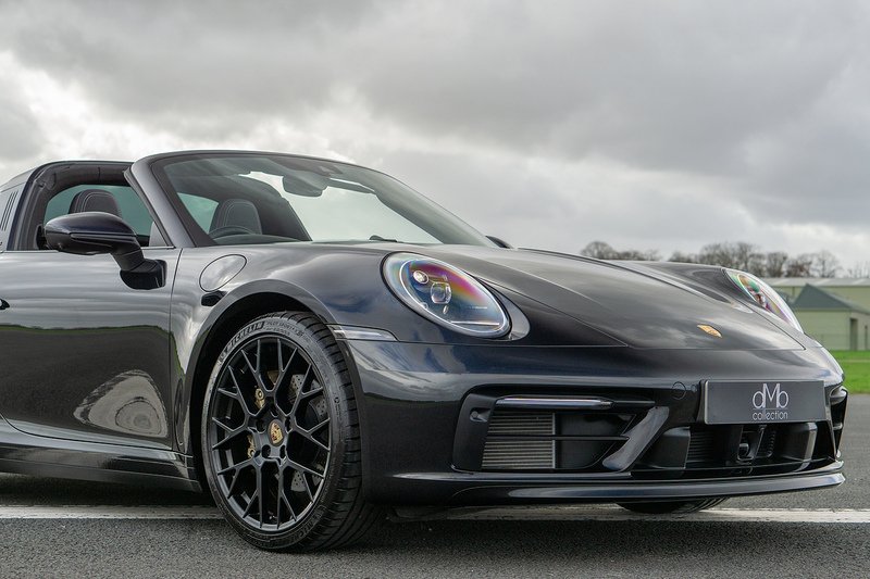 Porsche 911 T 992 4 - U1582