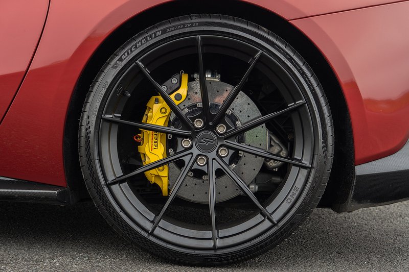 Ferrari 812 Superfast V12 - U1586