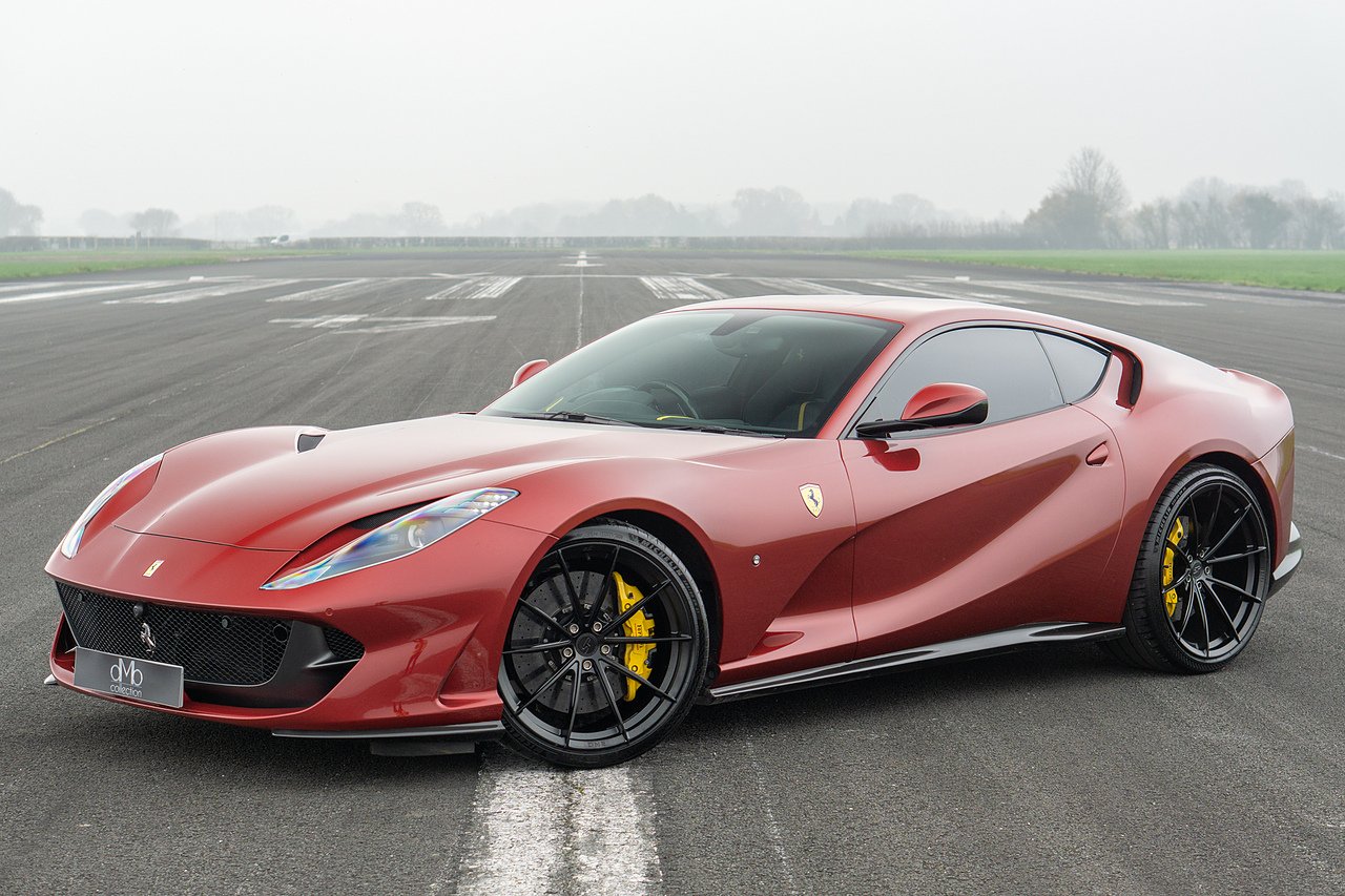 2018 Ferrari 812 Superfast V12
