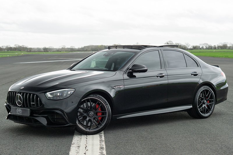 Mercedes-Benz E Class E63 V8 BiTurbo AMG S Night Edition - U1591