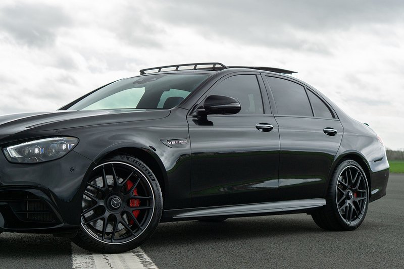 Mercedes-Benz E Class E63 V8 BiTurbo AMG S Night Edition - U1591
