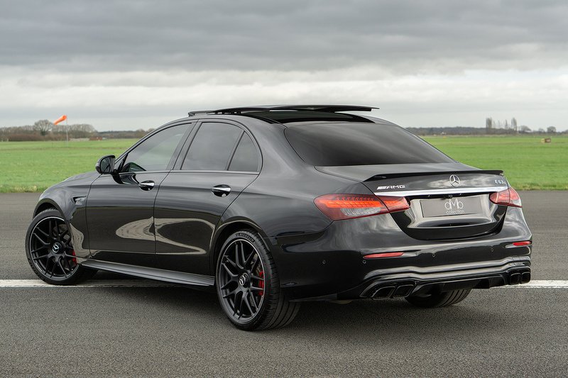 Mercedes-Benz E Class E63 V8 BiTurbo AMG S Night Edition - U1591