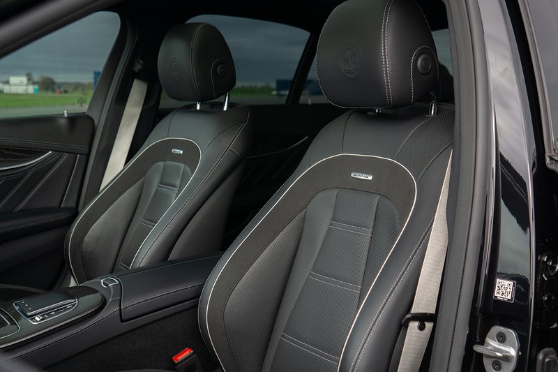 Mercedes-Benz E Class E63 V8 BiTurbo AMG S Night Edition - U1591