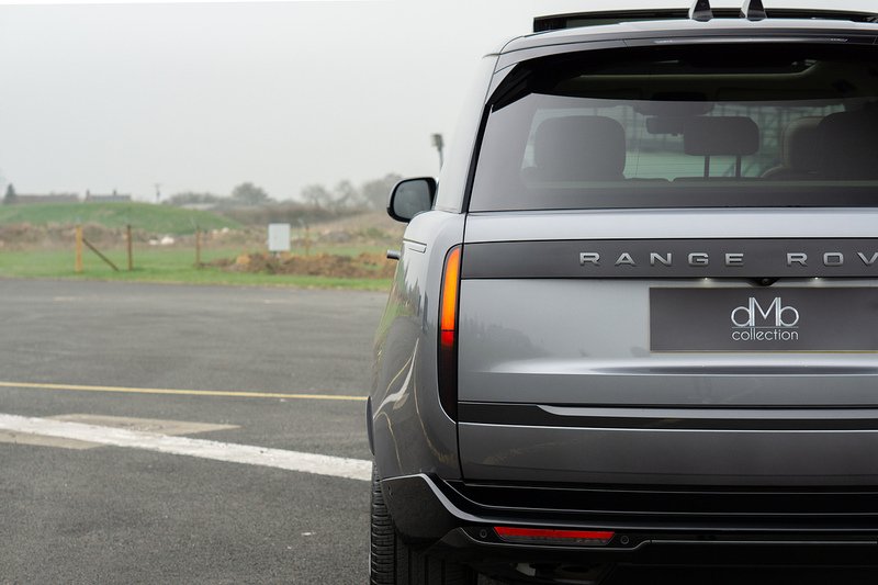 Land Rover Range Rover D350 MHEV HSE - U1596