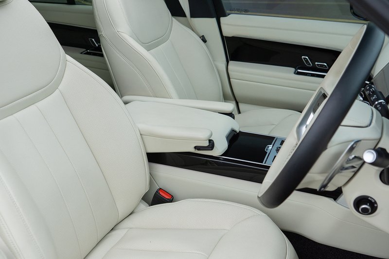 Land Rover Range Rover D350 MHEV HSE - U1596