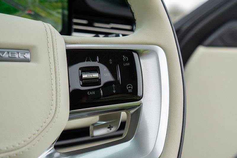 Land Rover Range Rover D350 MHEV HSE - U1596