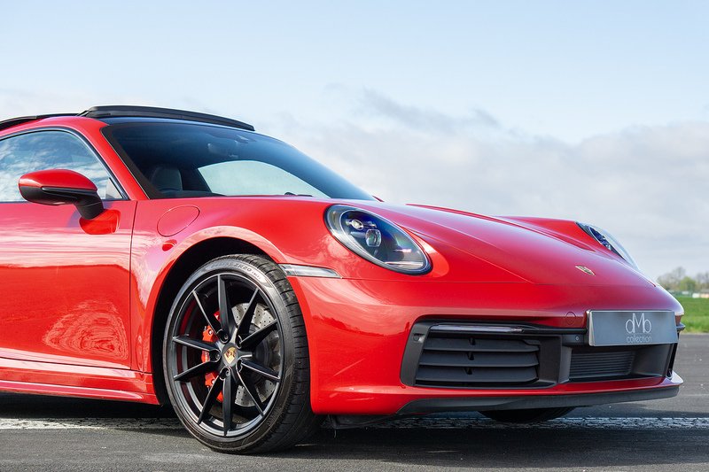Porsche 911 T 992 Carrera 4S - U1604