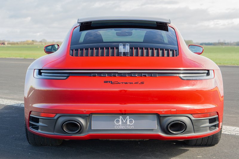 Porsche 911 T 992 Carrera 4S - U1604