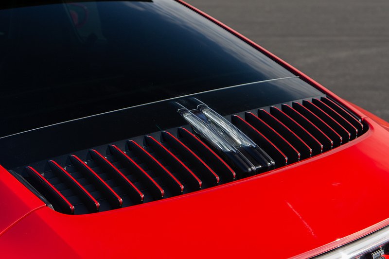 Porsche 911 T 992 Carrera 4S - U1604