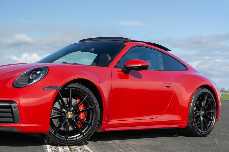 Porsche 911 T 992 Carrera 4S - U1604