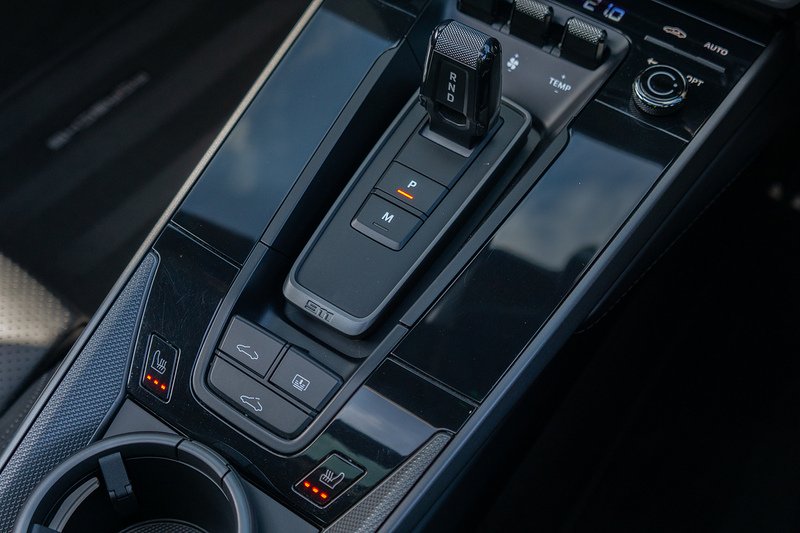 Porsche 911 T 992 Carrera 4S - U1604