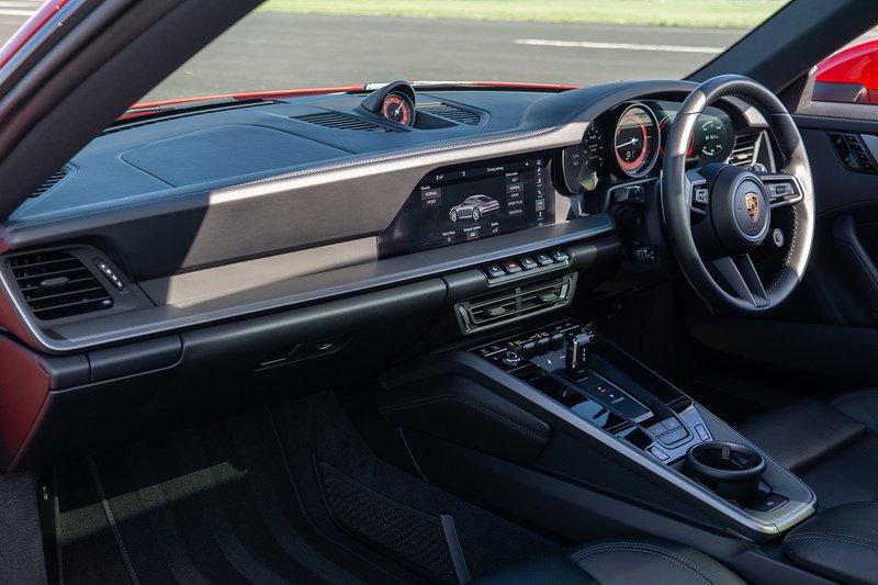 Porsche 911 T 992 Carrera 4S - U1604