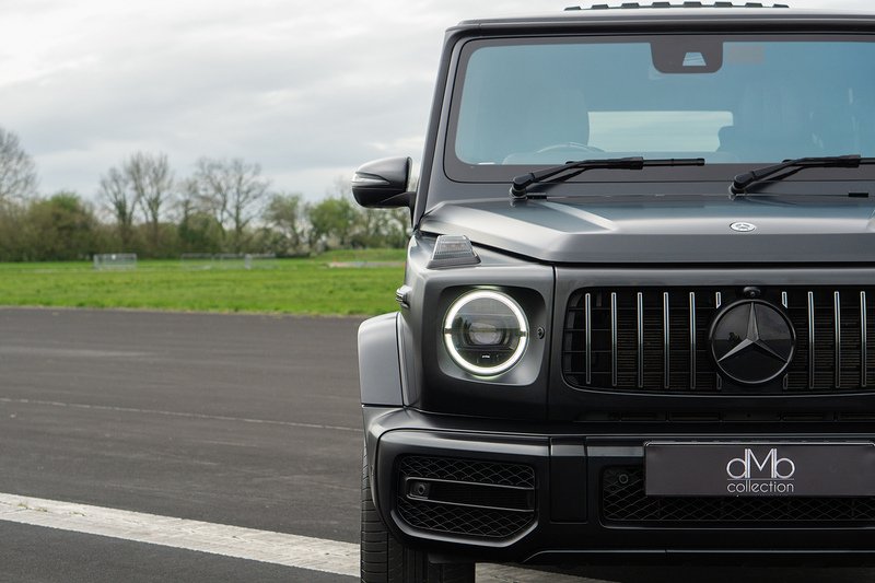 Mercedes-Benz G Class G63 V8 BiTurbo AMG Carbon Edition - U1608