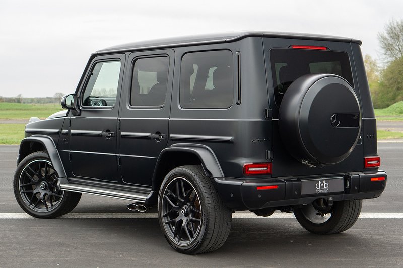 Mercedes-Benz G Class G63 V8 BiTurbo AMG Carbon Edition - U1608