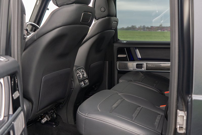 Mercedes-Benz G Class G63 V8 BiTurbo AMG Carbon Edition - U1608