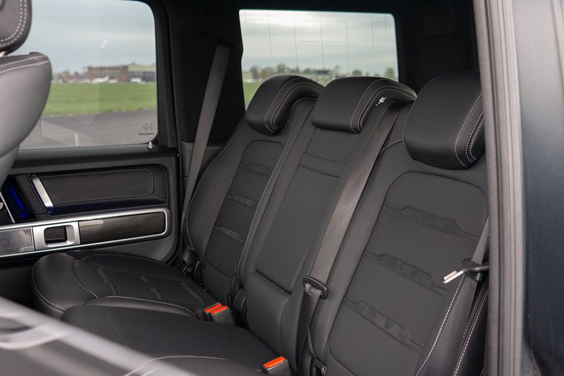 Mercedes-Benz G Class G63 V8 BiTurbo AMG Carbon Edition - U1608