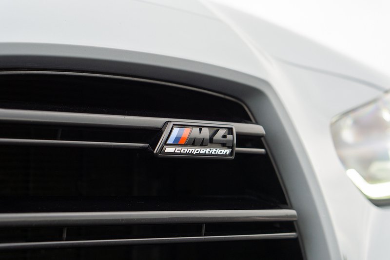 BMW M4 BiTurbo Competition - U1613