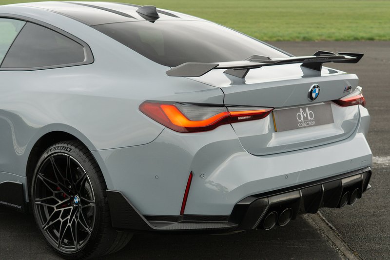 BMW M4 BiTurbo Competition - U1613