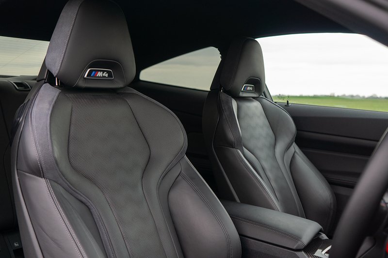 BMW M4 BiTurbo Competition - U1613