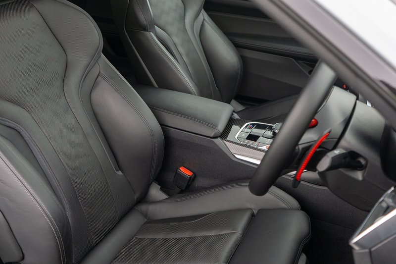 BMW M4 BiTurbo Competition - U1613